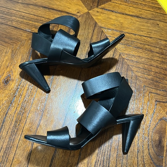 ALEXANDER WANG  wrap around Sandals Black Leather - Picture 3 of 7